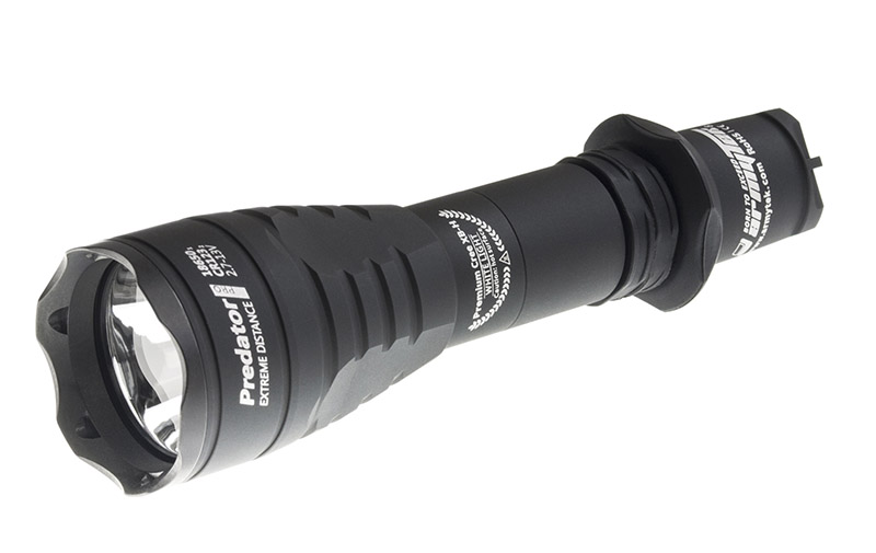 Armytek Predator Pro v3 XB-H Холодный свет (700LED lm, 381m)