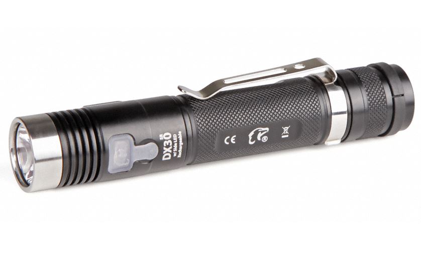EagleTac DX30LC2-SR Color XP-L HI + 365UV (905lm, 288m)