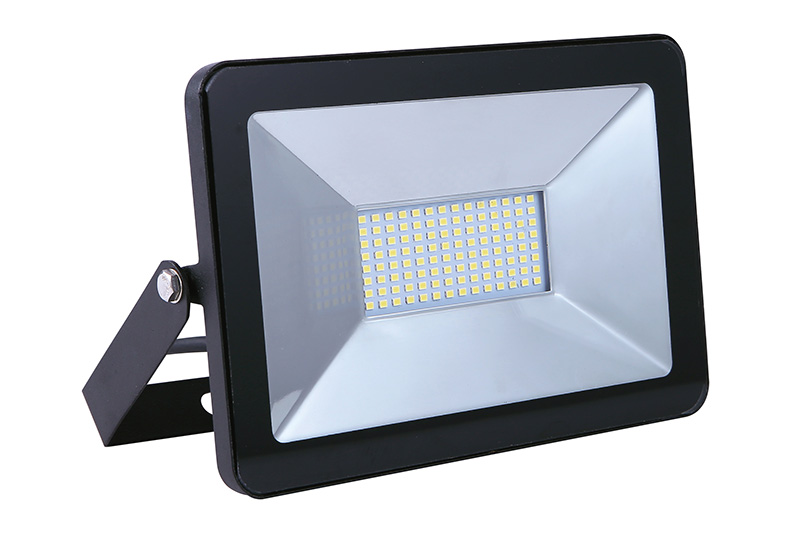 ULTRAFLASH LFL-5001 прожектор светодиодный