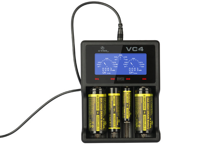 Зарядное устройство XTAR VC-4 (для 1-4 Li-Ion/Ni-Mh от 31 до 70 мм, 0,5/1 А)