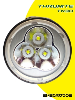 ThruNite MINI TN30 (3x XM-L2, 3200lm, 265m)