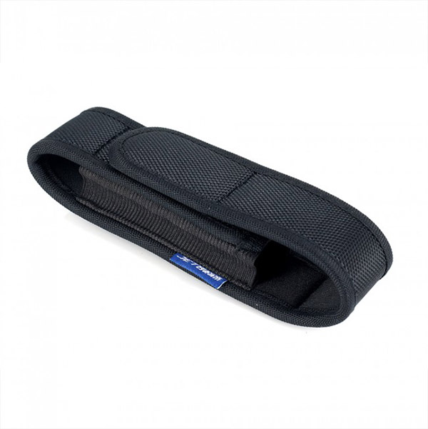 Middle holster